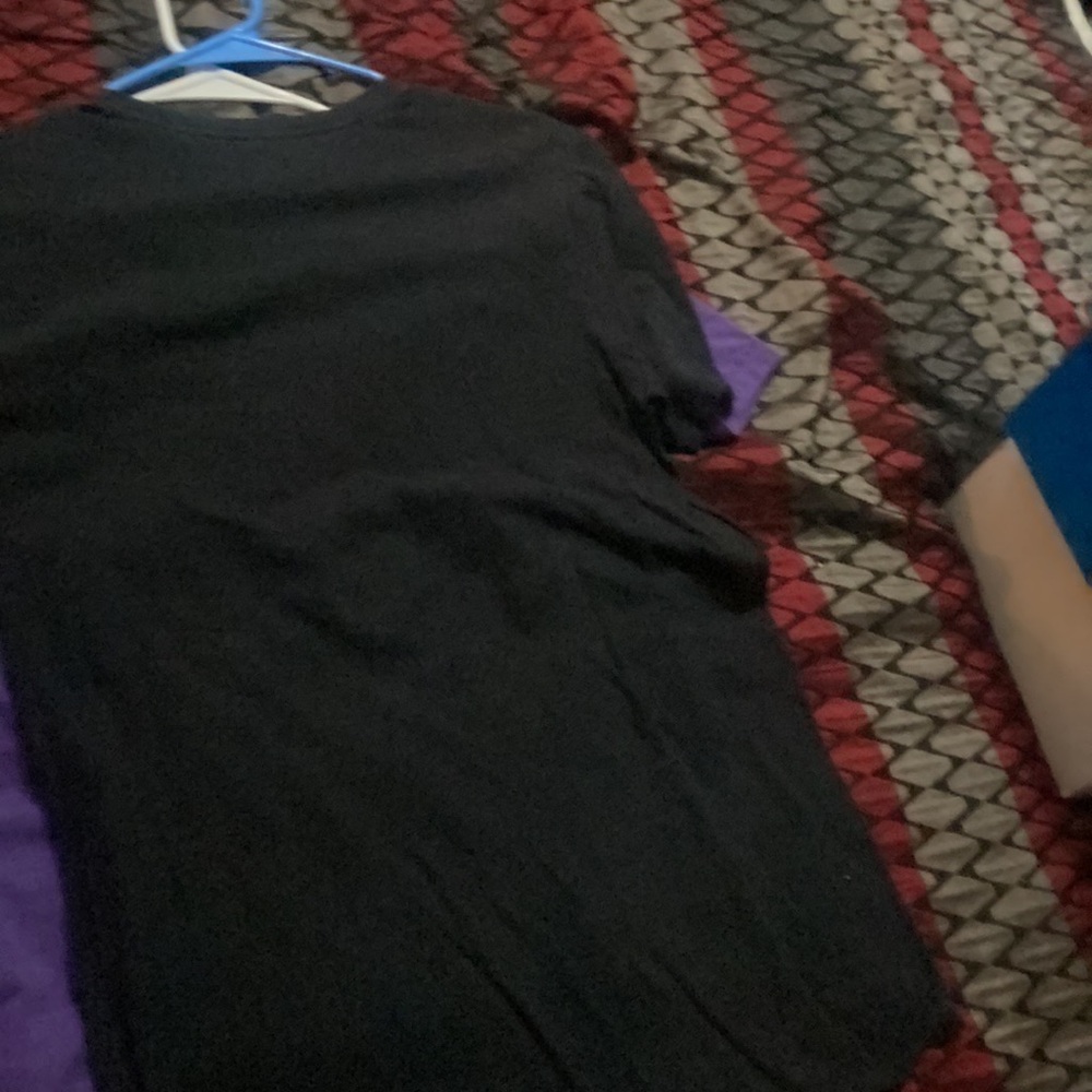 Nike tee - Picture 2 of 2